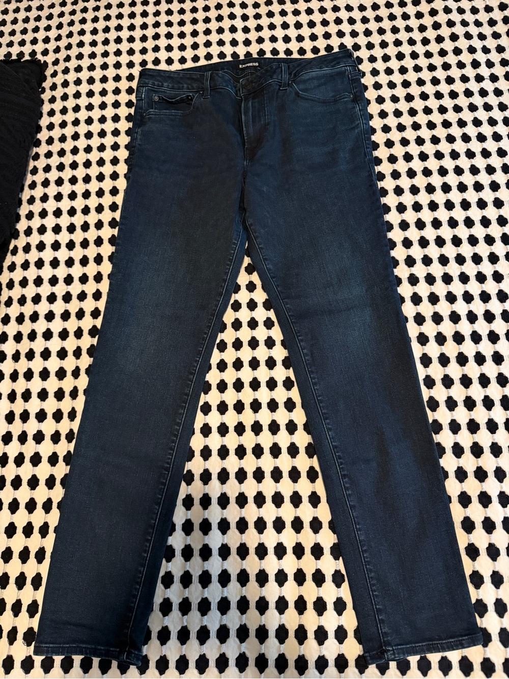 Express Ultra Hyper Stretch Dark Wash Jeans - Dark Blue